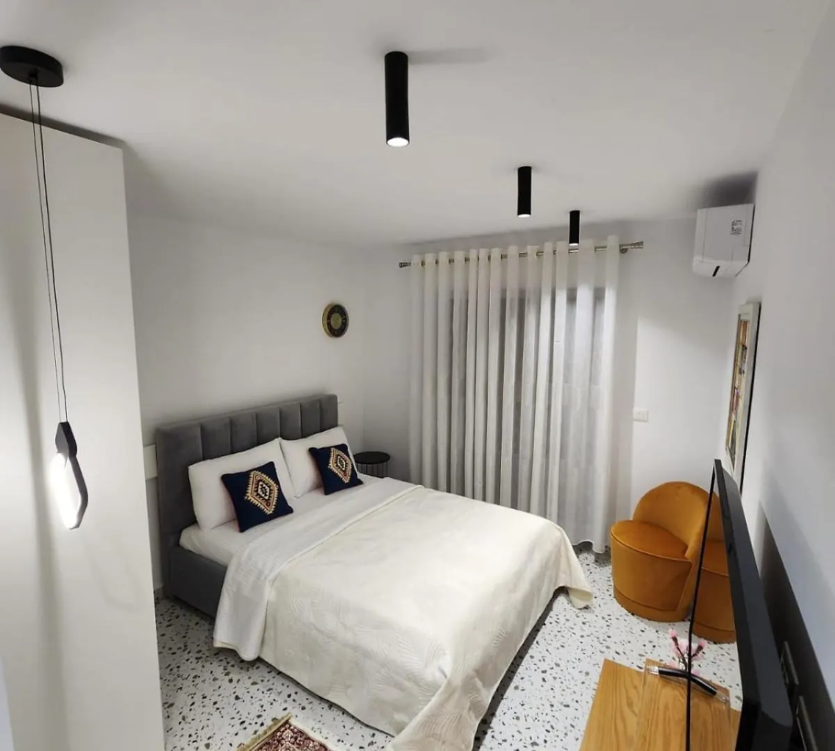 Pietro Guesthouse 3 Tirana